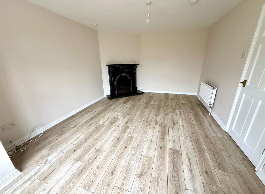 23 Ardanlee, Culmore, Derry, BT48 8RR