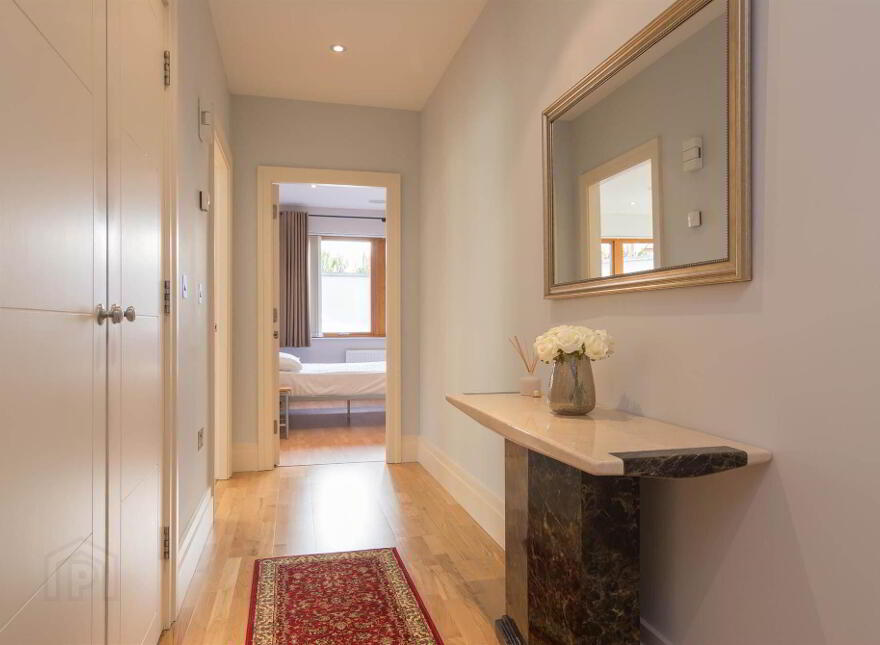 E1 Apartment The Elms, Malone Square, 77B Malone Road, Belfast, BT9 6SB