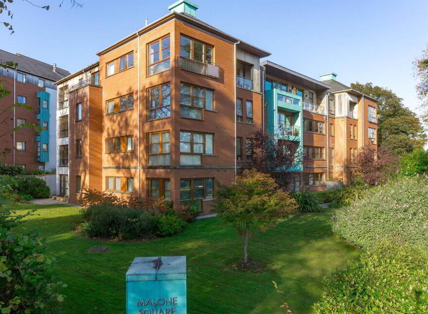 E1 Apartment The Elms, Malone Square, 77B Malone Road, Belfast, BT9 6SB