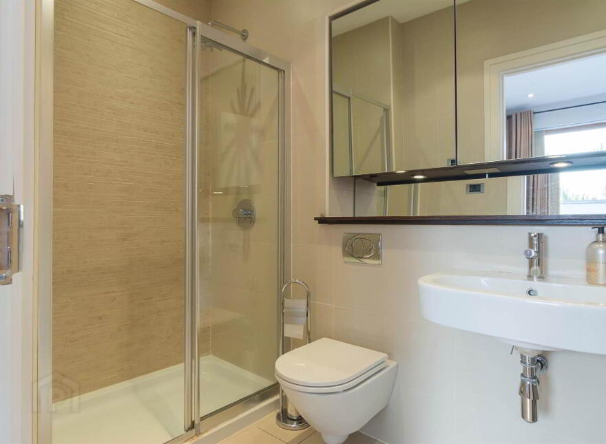 E1 Apartment The Elms, Malone Square, 77B Malone Road, Belfast, BT9 6SB