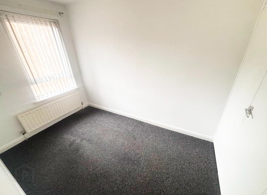 13 Iveagh Drive, Banbridge, BT32 3YE