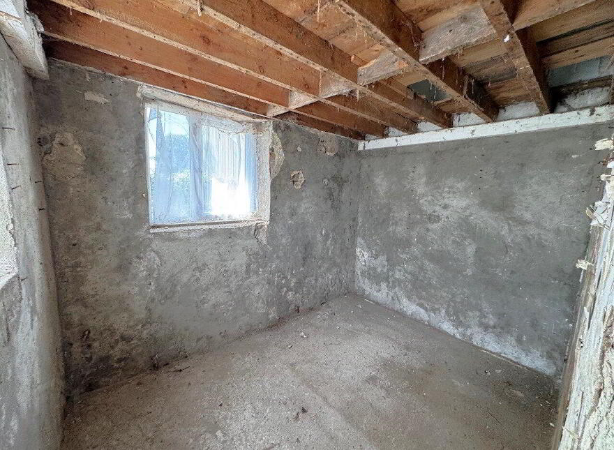 Ballinlough, Kill, X42H677