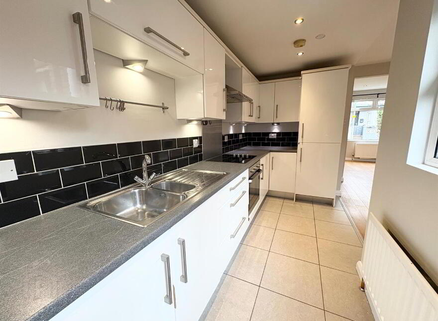 9 Pims Avenue, Belfast, BT4 1PJ