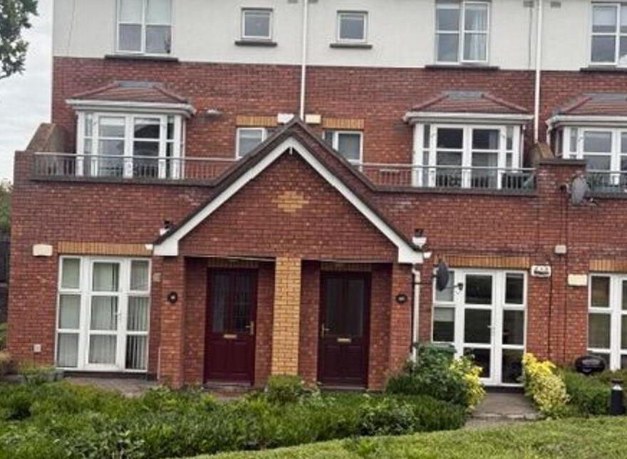 65 Boroimhe Hawthorns, Swords, K67TW98 photo