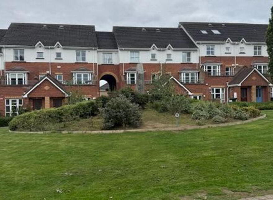65 Boroimhe Hawthorns, Swords, K67TW98