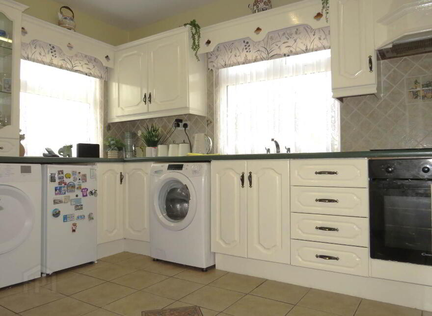47 Harrison Place, Charleville, P56WY62