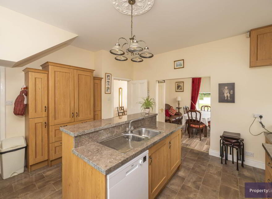 142 Tullysaran Road, Armagh, BT61 8BP