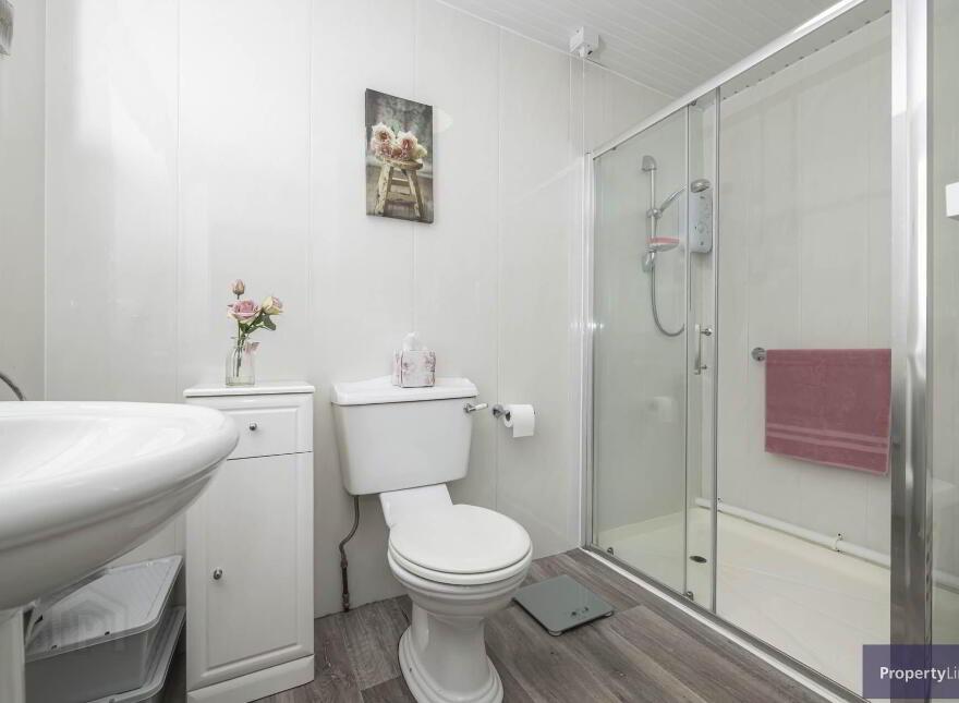 142 Tullysaran Road, Armagh, BT61 8BP