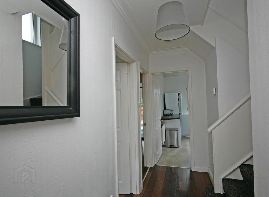 25 Ailesbury Crescent, Belfast, BT7 3EZ