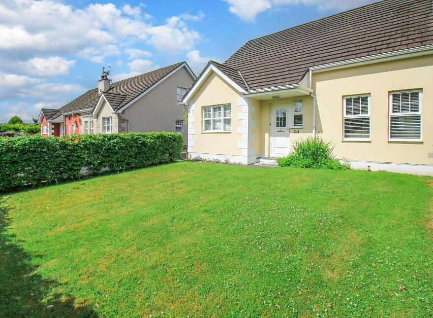 63 Wheatfield, Muff, F93XY29