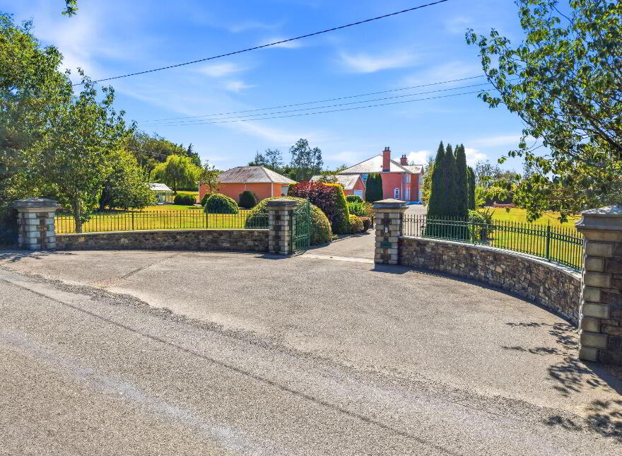 Mount Alexander, Gorey, Y25FN24