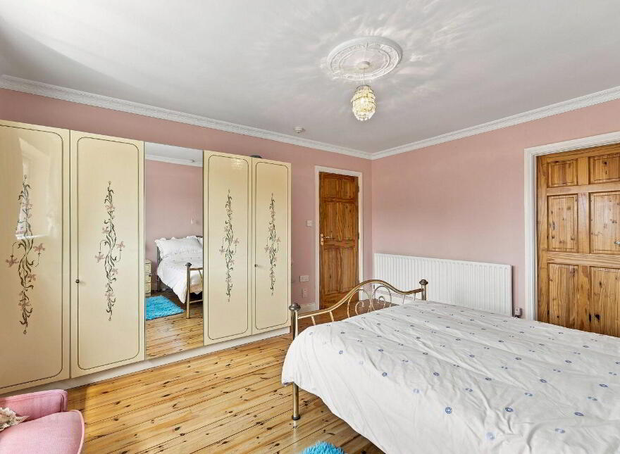 Mount Alexander, Gorey, Y25FN24