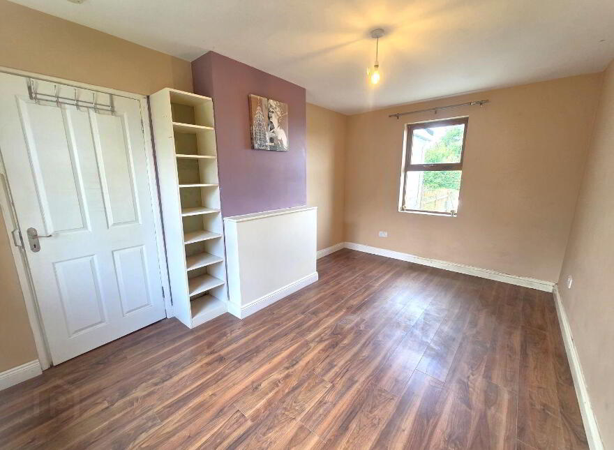 Woodbine Cottage, Nash's Boreen, Fairhill, T23R205