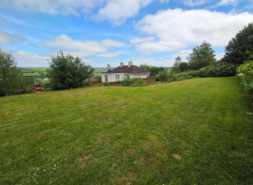 Woodbine Cottage, Nash's Boreen, Fairhill, T23R205