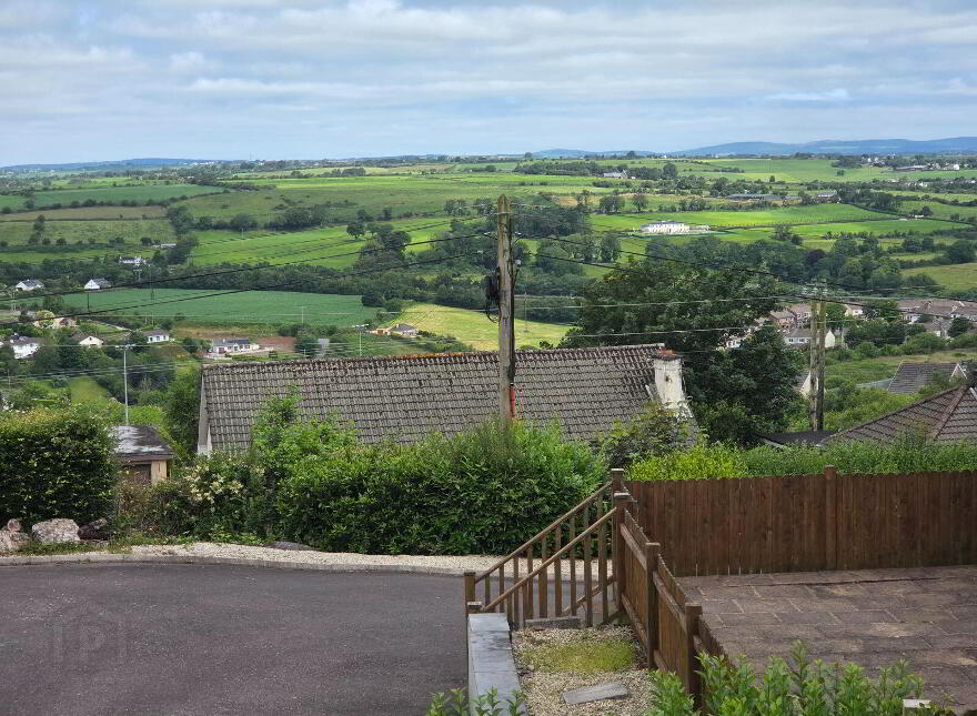 Woodbine Cottage, Nash's Boreen, Fairhill, T23R205