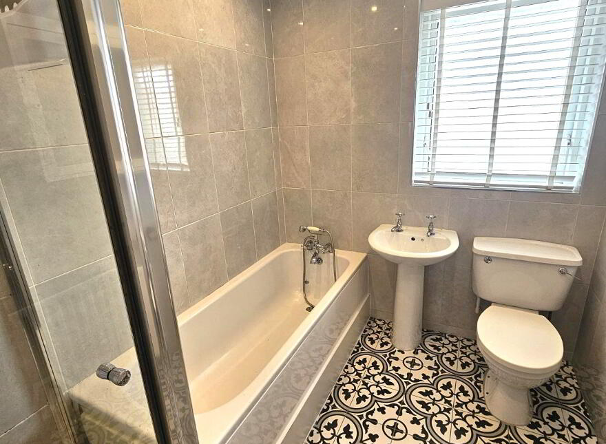 Duncastle Park, Newbuildings, L'Derry, BT47 2QL