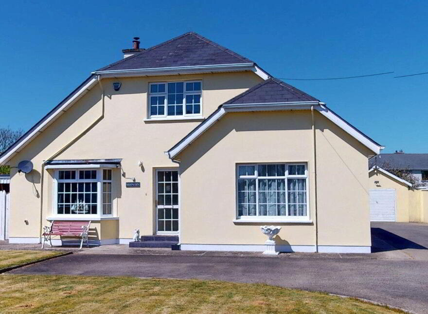 Mooncoin House, Ballygillane Big, Rosslare Harbour, Y35F9X4