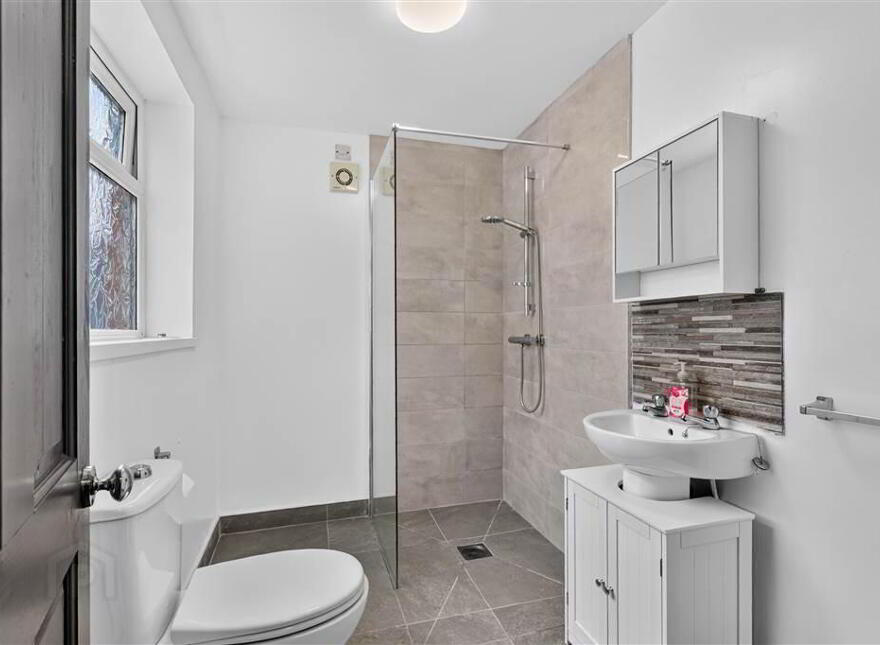 52 Hatfield Street, Ormeau Road, Belfast, BT7 2FD
