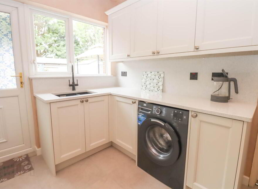 38 Robbs Road, Dundonald, Belfast, BT16 2NA