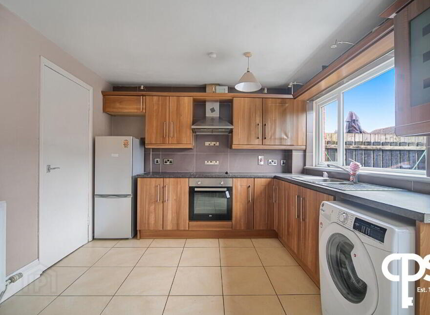 18 Roumania Rise, Belfast, BT12 4SX