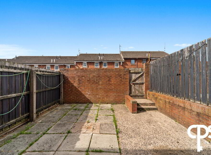 18 Roumania Rise, Belfast, BT12 4SX