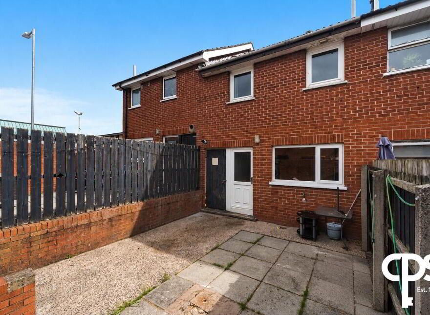 18 Roumania Rise, Belfast, BT12 4SX