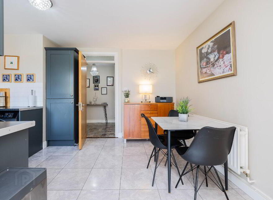 18 All Hallows Square, Drumcondra, D09Y276