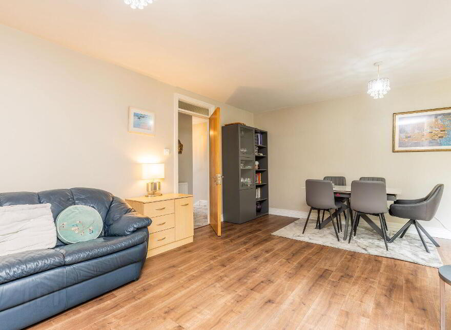 18 All Hallows Square, Drumcondra, D09Y276