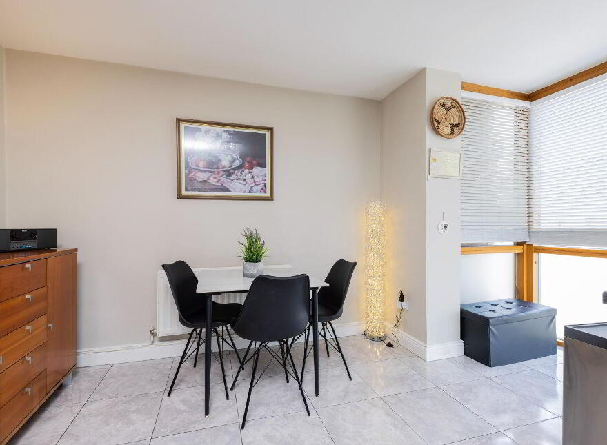 18 All Hallows Square, Drumcondra, D09Y276