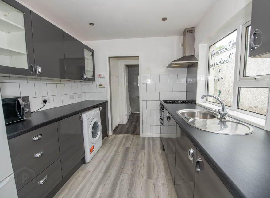 3 The Cottages, Curraghalane, Lifford, F93D8WP