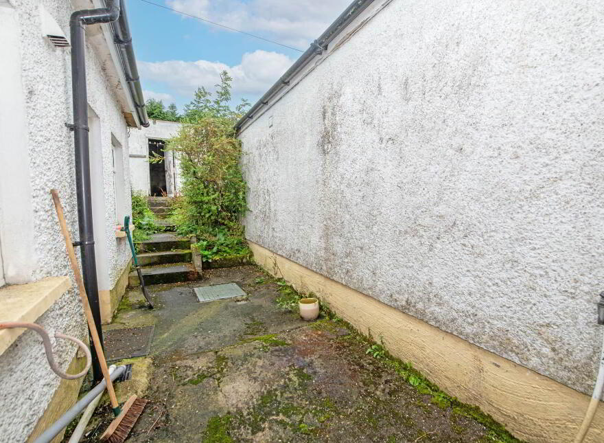 3 The Cottages, Curraghalane, Lifford, F93D8WP