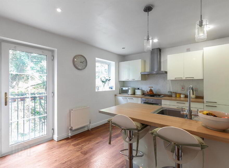 68 Milfort Mews, Belfast, BT17 9JE