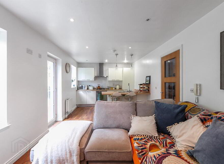 68 Milfort Mews, Belfast, BT17 9JE