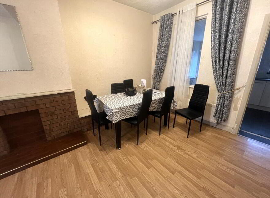 150 Donegall Avenue, Belfast, BT12 6LY
