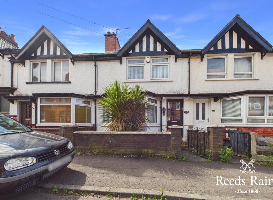 24 Ulsterville Gardens, Lisburn Road, Belfast, BT9 7BA