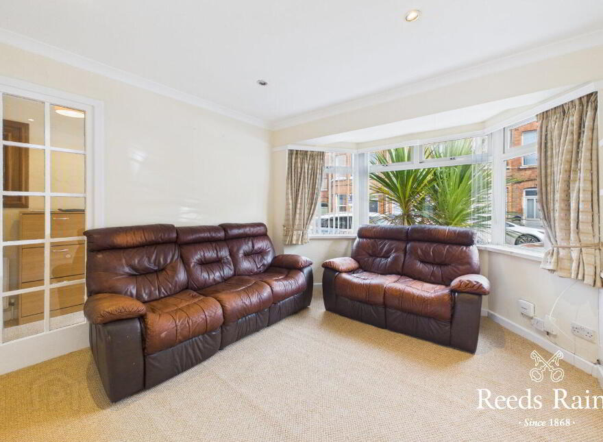 24 Ulsterville Gardens, Lisburn Road, Belfast, BT9 7BA