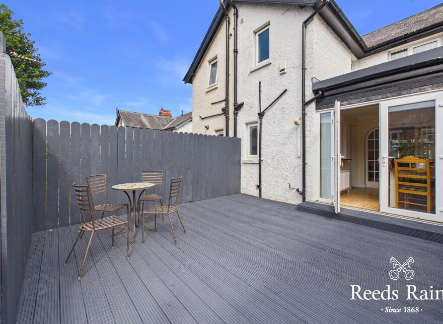 24 Ulsterville Gardens, Lisburn Road, Belfast, BT9 7BA