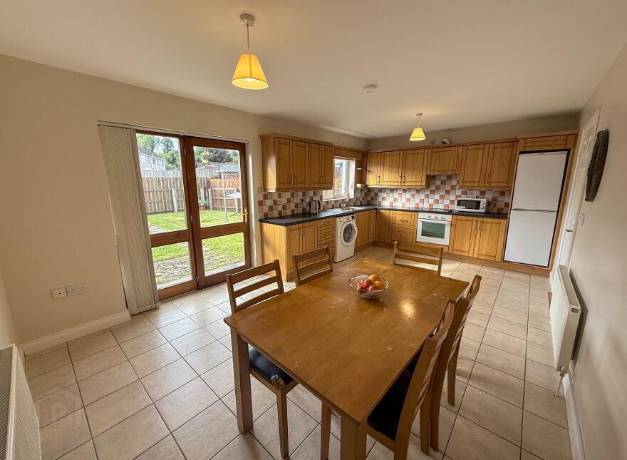 22 The Meadows, Smithborough, H18X290