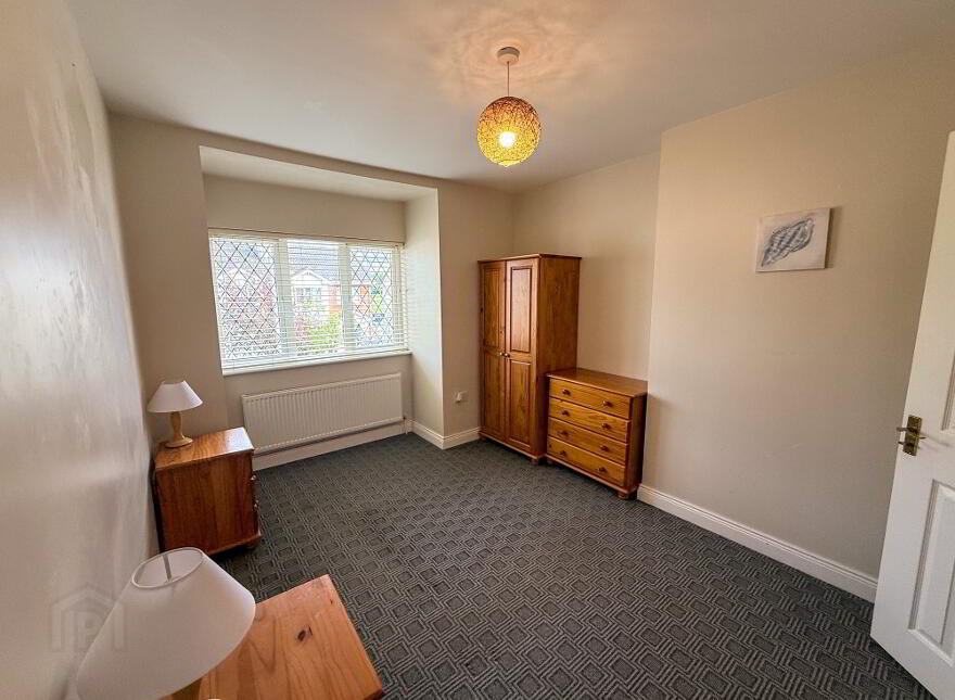 22 The Meadows, Smithborough, H18X290