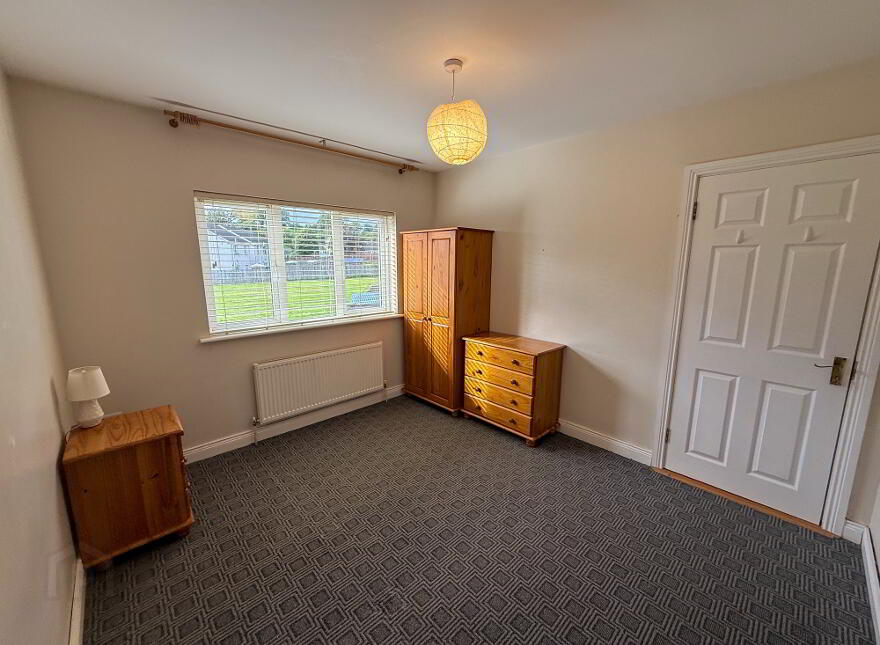 22 The Meadows, Smithborough, H18X290