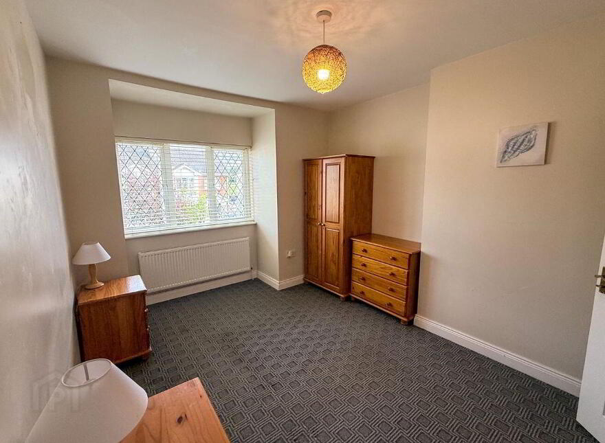 22 The Meadows, Smithborough, H18X290
