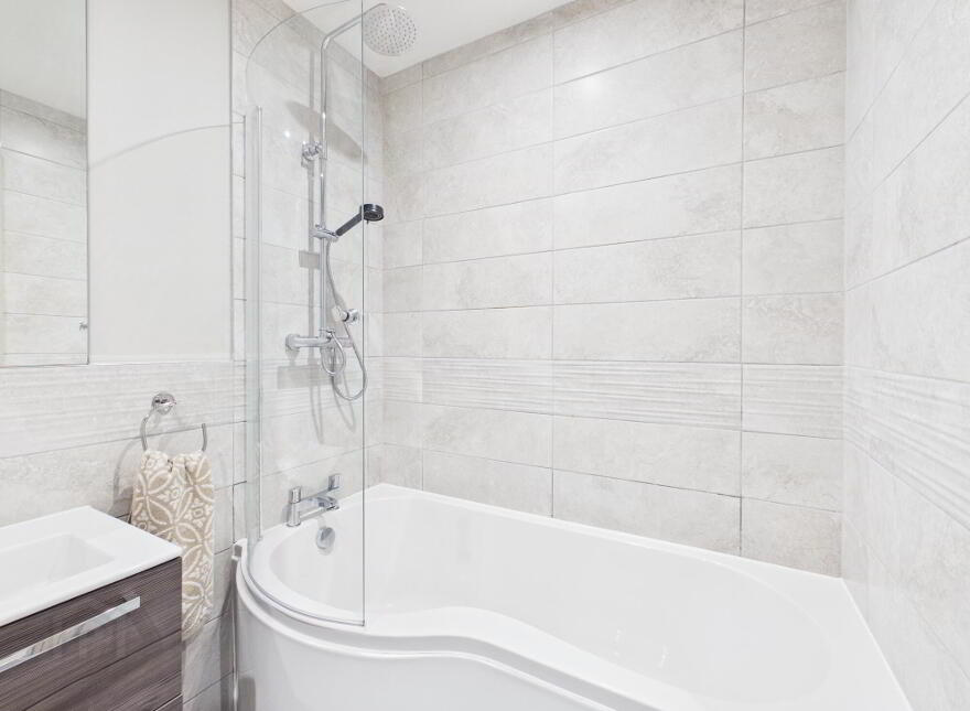 Apartment 26 Lesley Parklands 60 Knocknagoney Road, Belfast, BT4 2FU