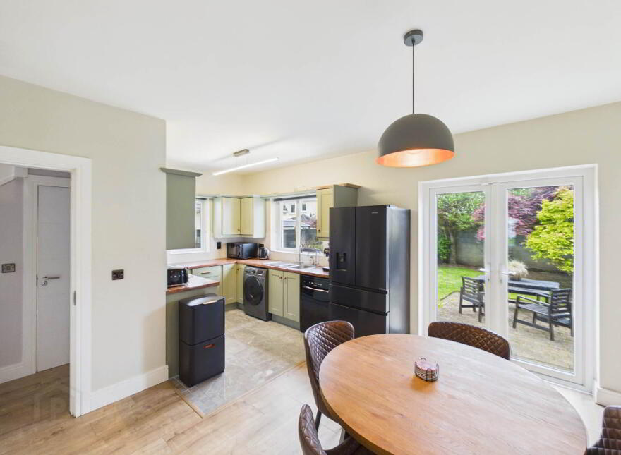 10 The Green, Oranhill, Oranmore, H91Y3Y6