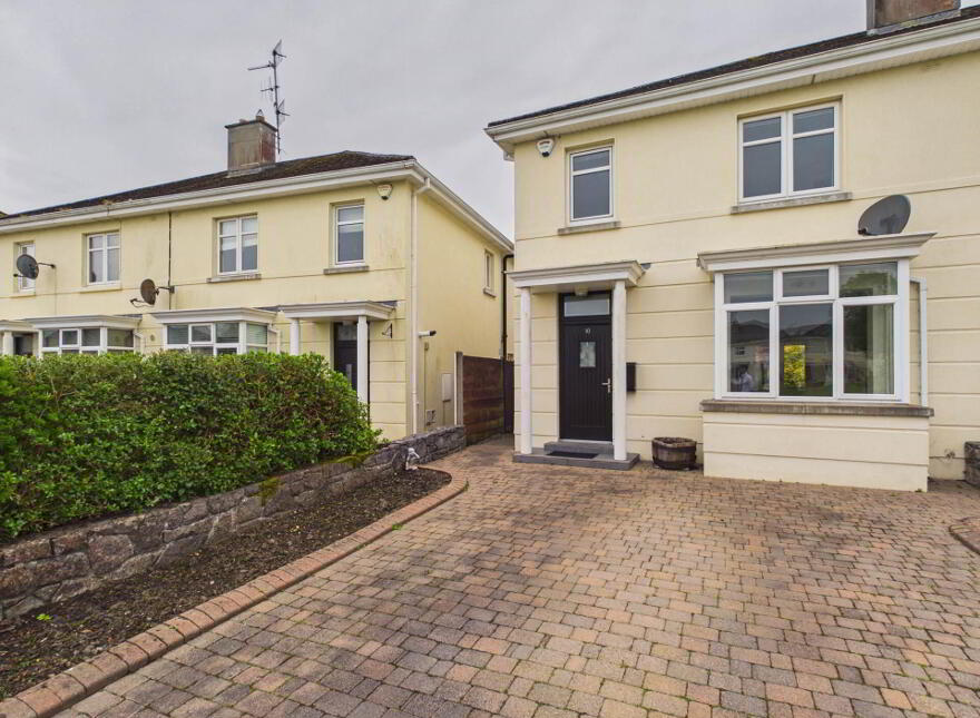 10 The Green, Oranhill, Oranmore, H91Y3Y6 photo