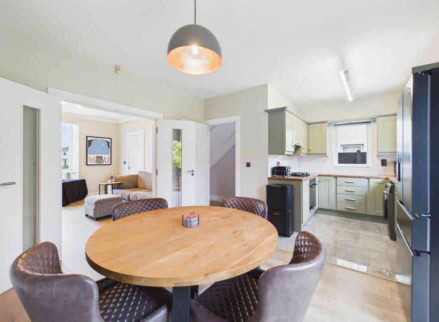 10 The Green, Oranhill, Oranmore, H91Y3Y6