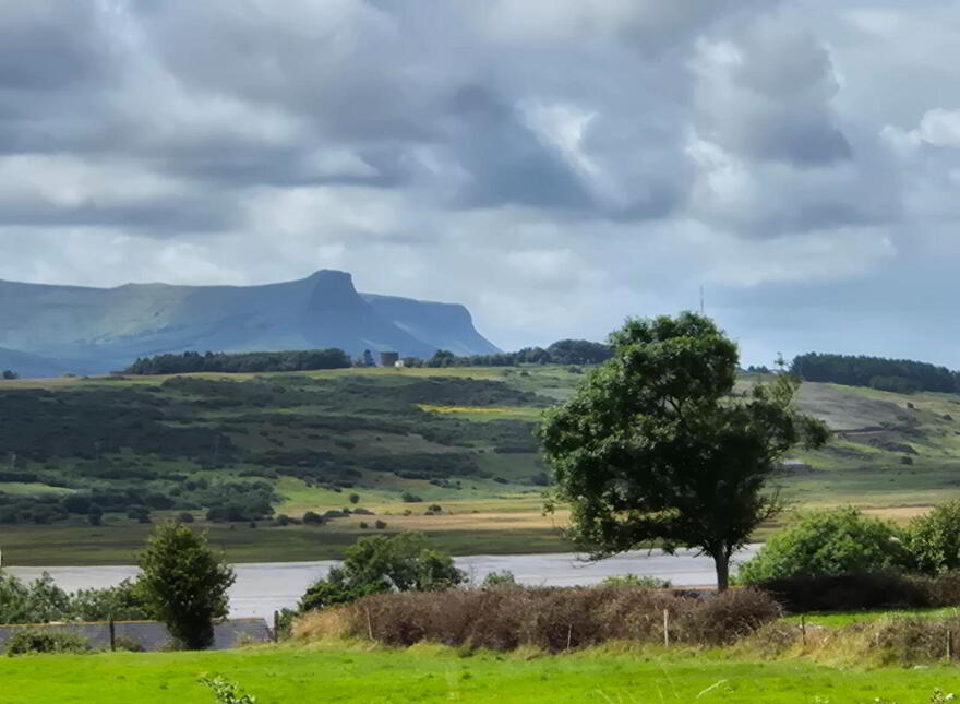 Abbeylands, Ballyshannon, F94E5WD