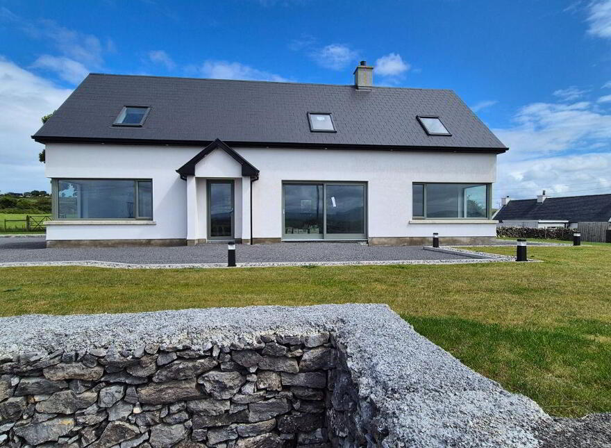 Abbeylands, Ballyshannon, F94E5WD