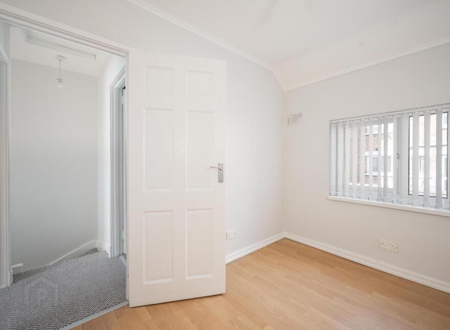 9 Vandyck Gardens, Newtownabbey, BT36 7HQ