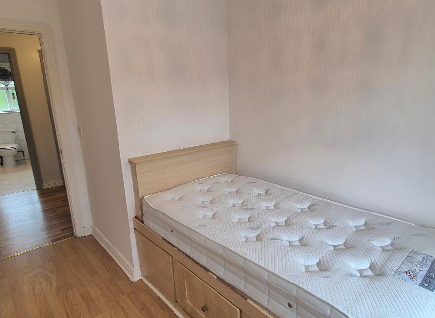 36 Pinetrees, Derry, BT48 8PL
