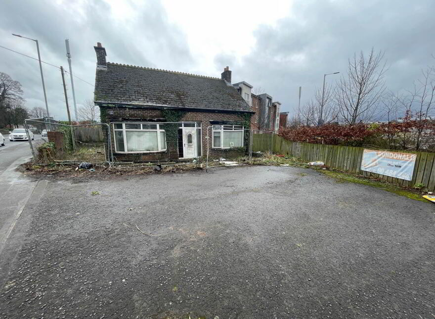 1037 Upper Newtownards Road, Dundonald, Belfast, BT16 1RN photo